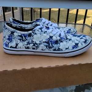 Aeropostle Blue Floral Tennis Shoes